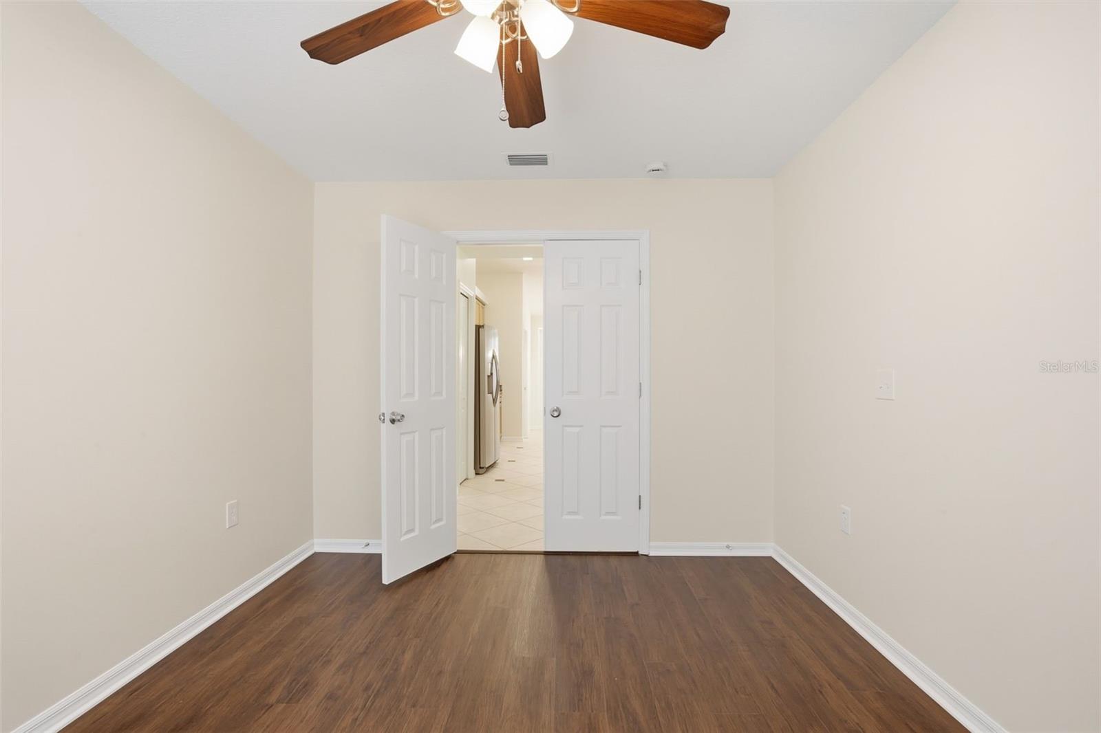 Image 33 of 41 For 3704 Lockridge Drive