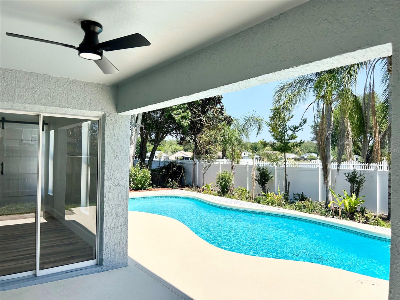 Image 32 of 32 For 154 Woodbury Pines Circle