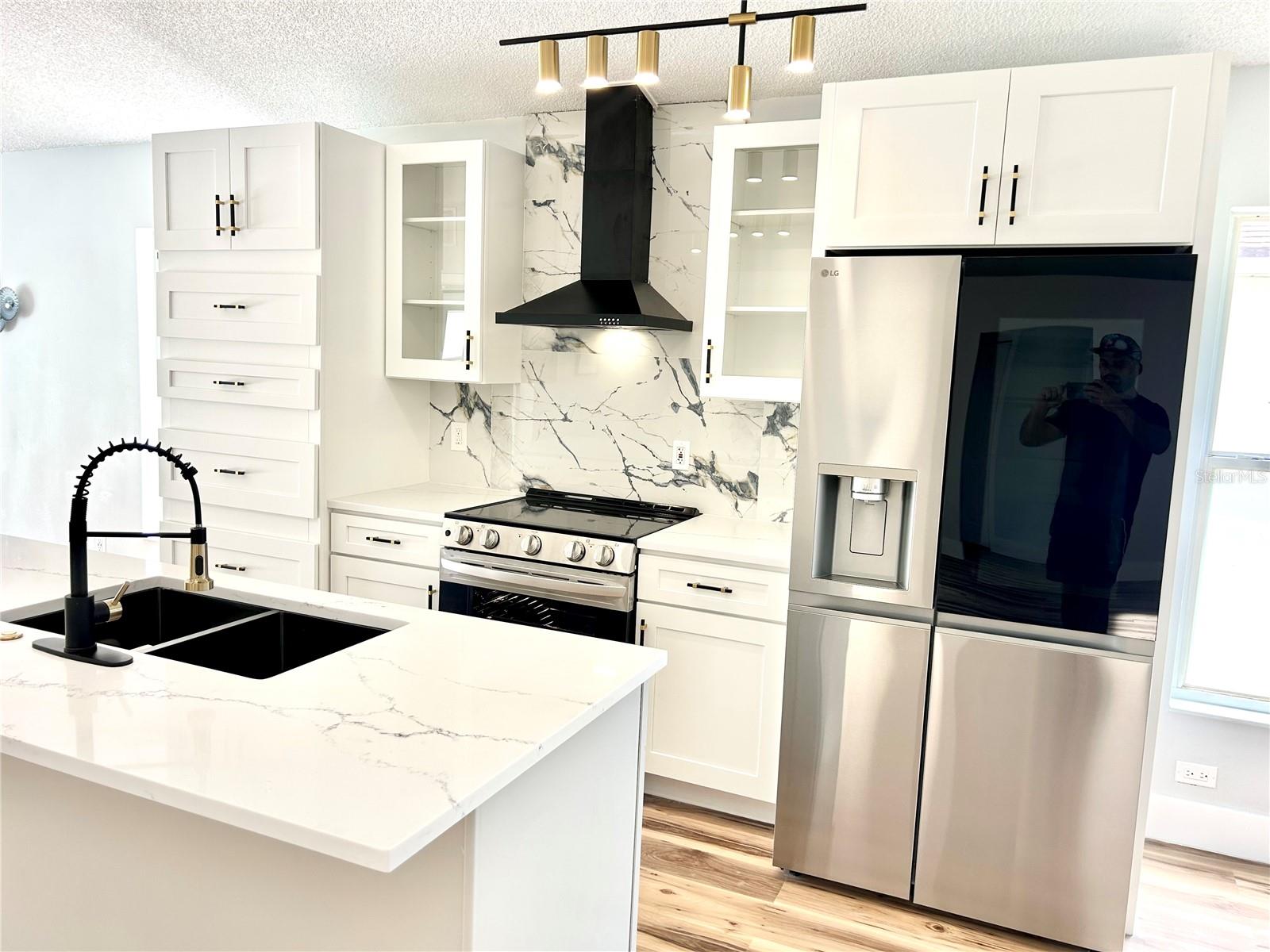 Image 7 of 32 For 154 Woodbury Pines Circle