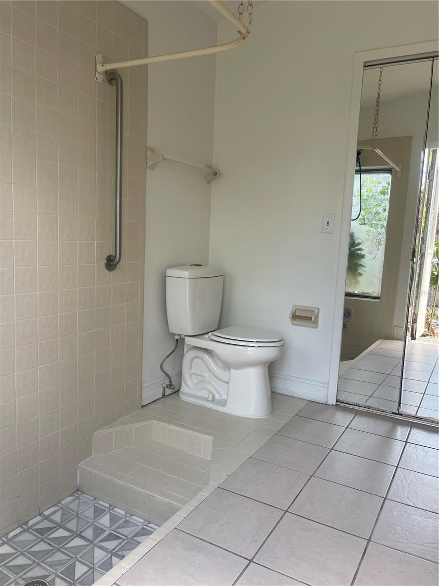 Image 11 of 14 For 1618 Bobolink Lane