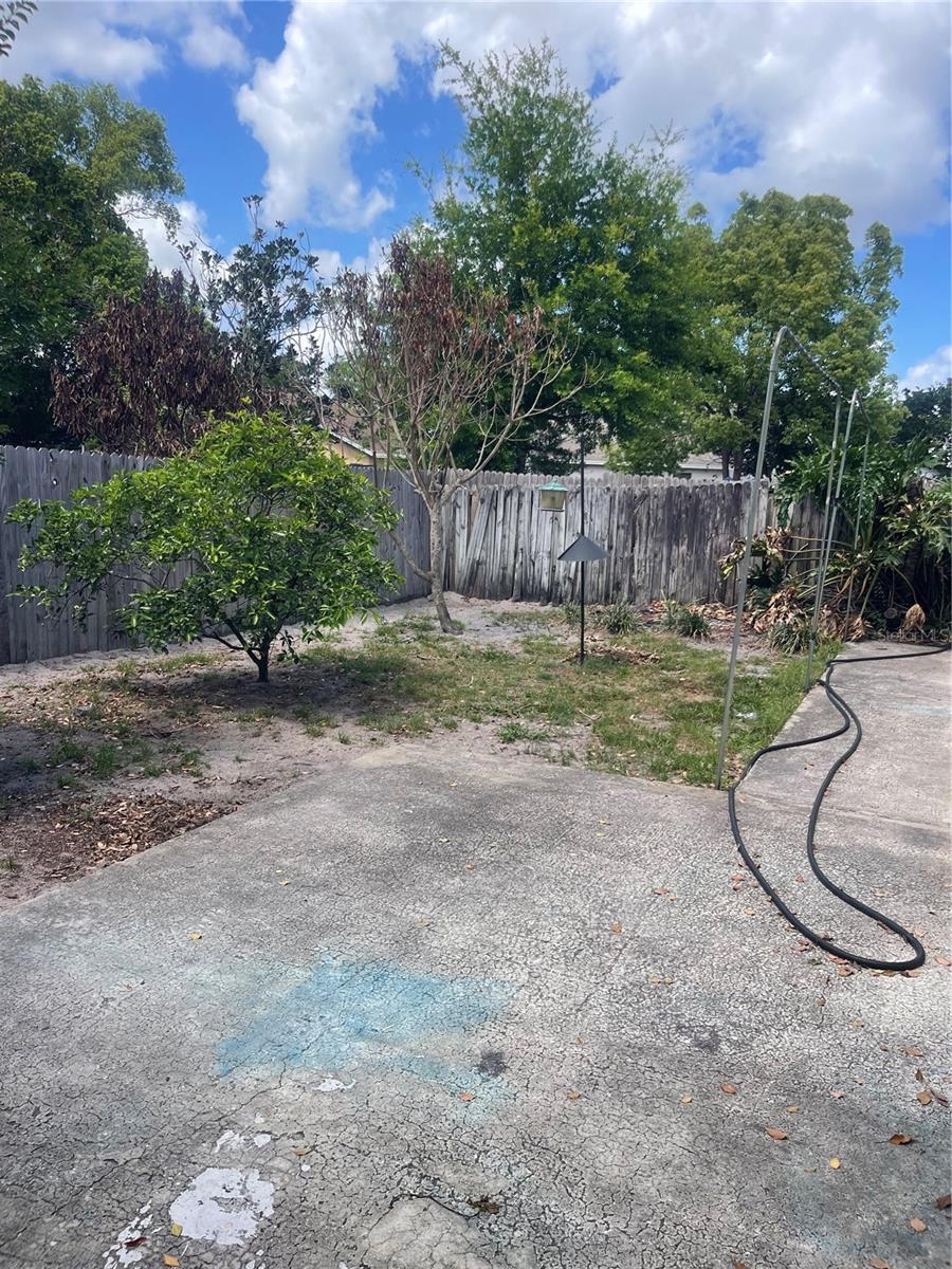 Image 14 of 14 For 1618 Bobolink Lane