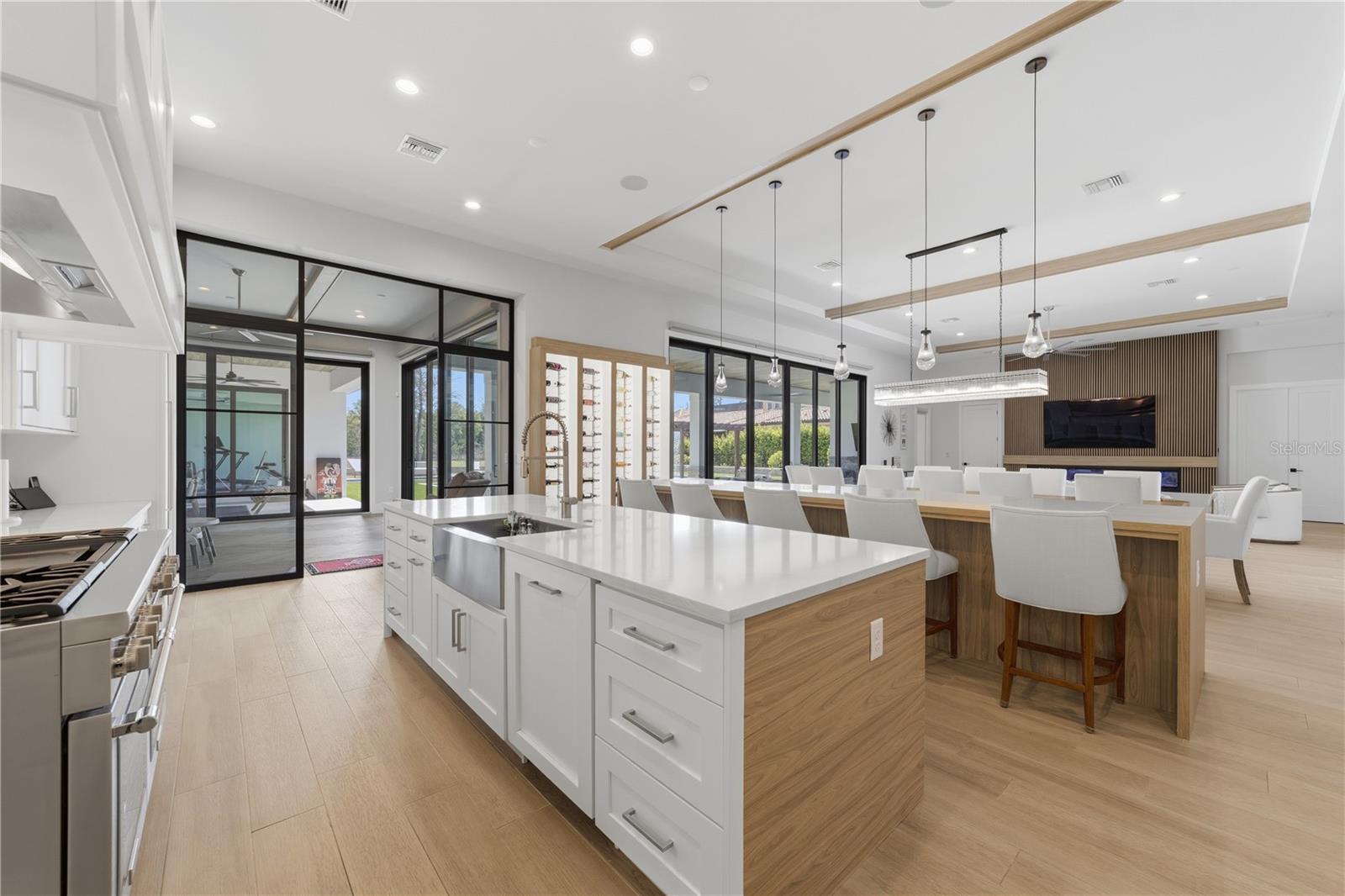 Image 11 of 57 For 16804 Vinci Way