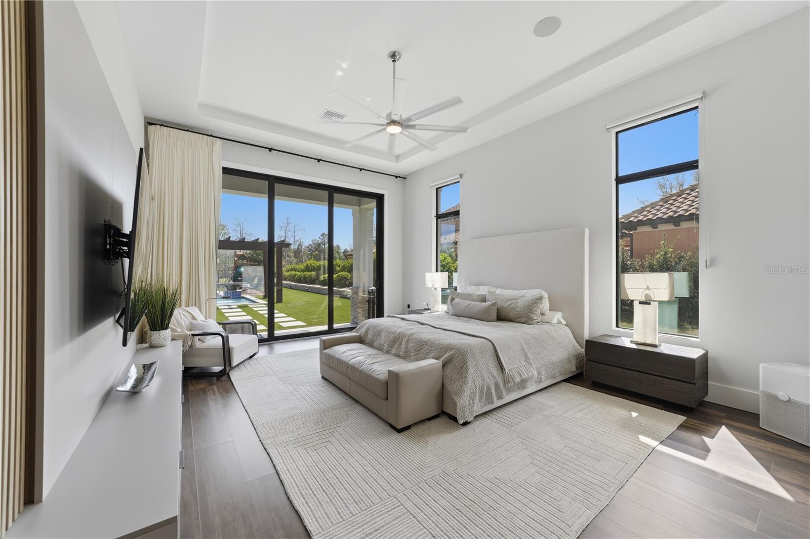 Image 15 of 57 For 16804 Vinci Way