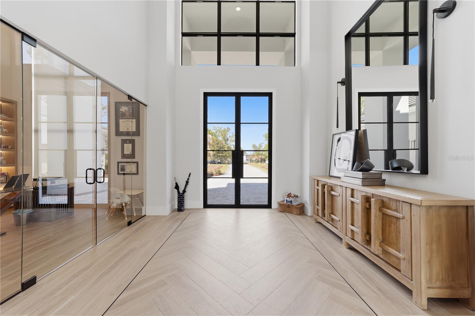 Image 3 of 57 For 16804 Vinci Way