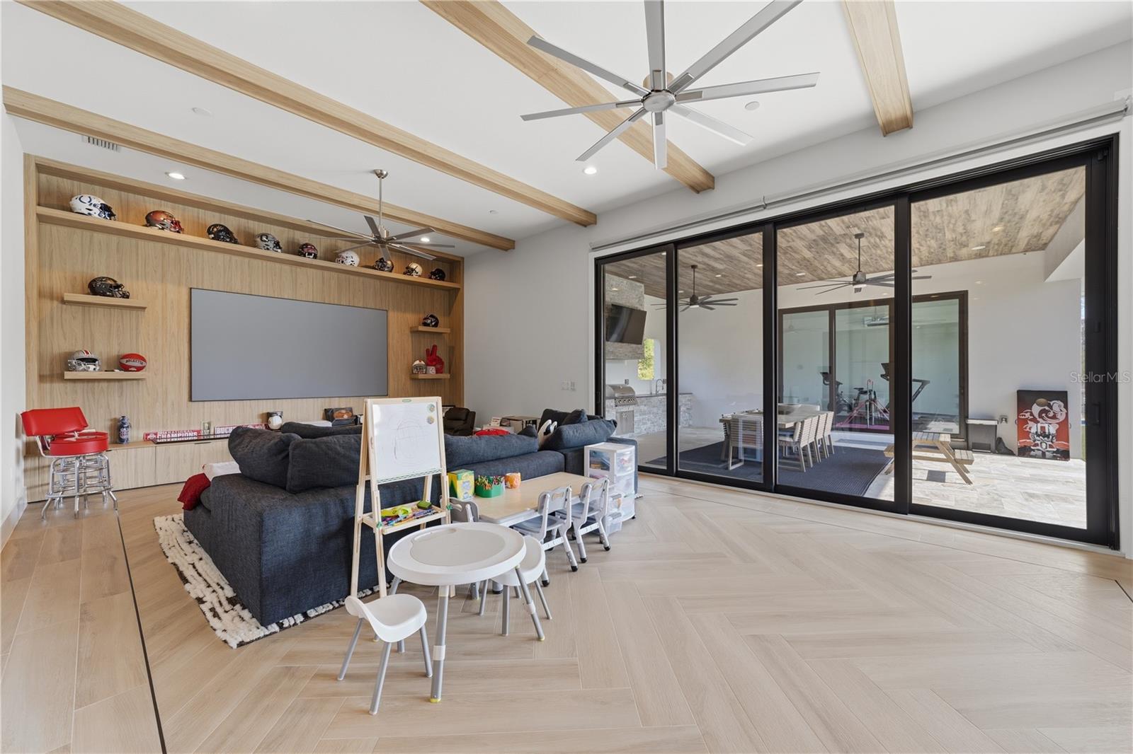 Image 35 of 57 For 16804 Vinci Way