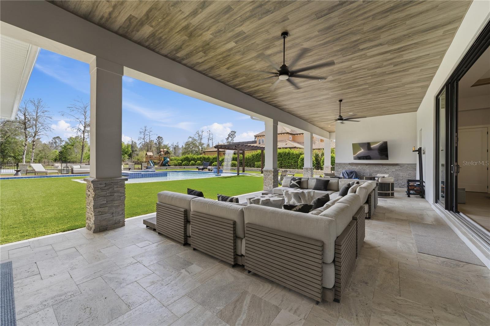 Image 41 of 57 For 16804 Vinci Way