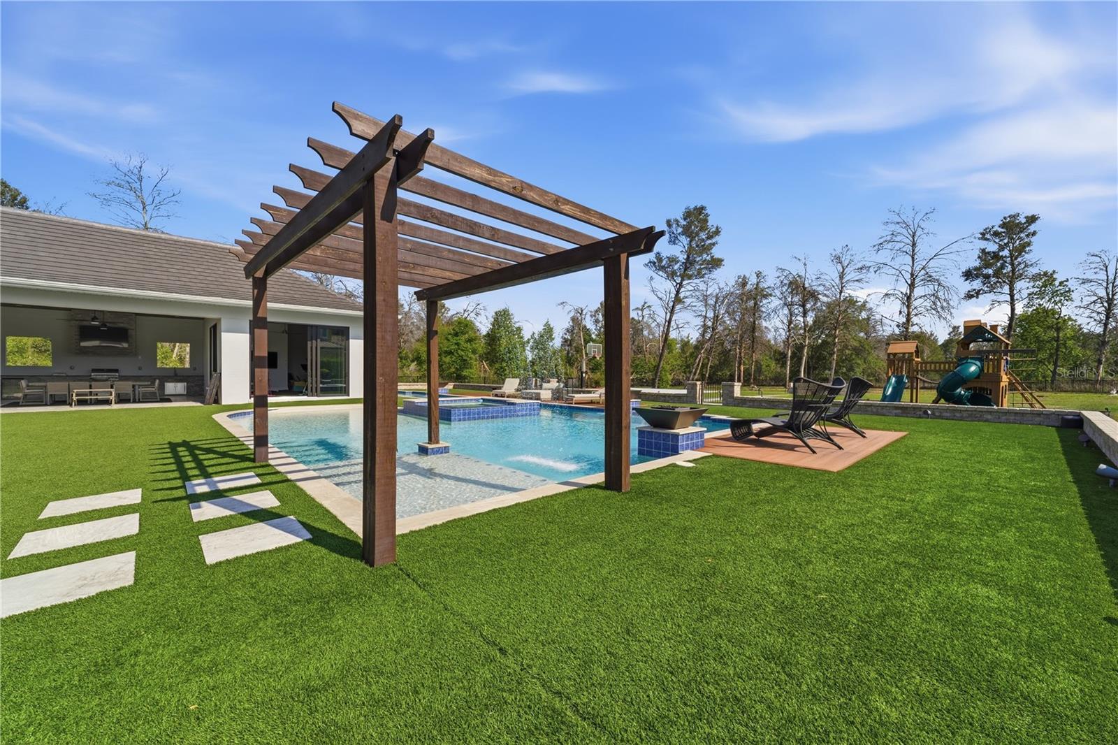 Image 47 of 57 For 16804 Vinci Way