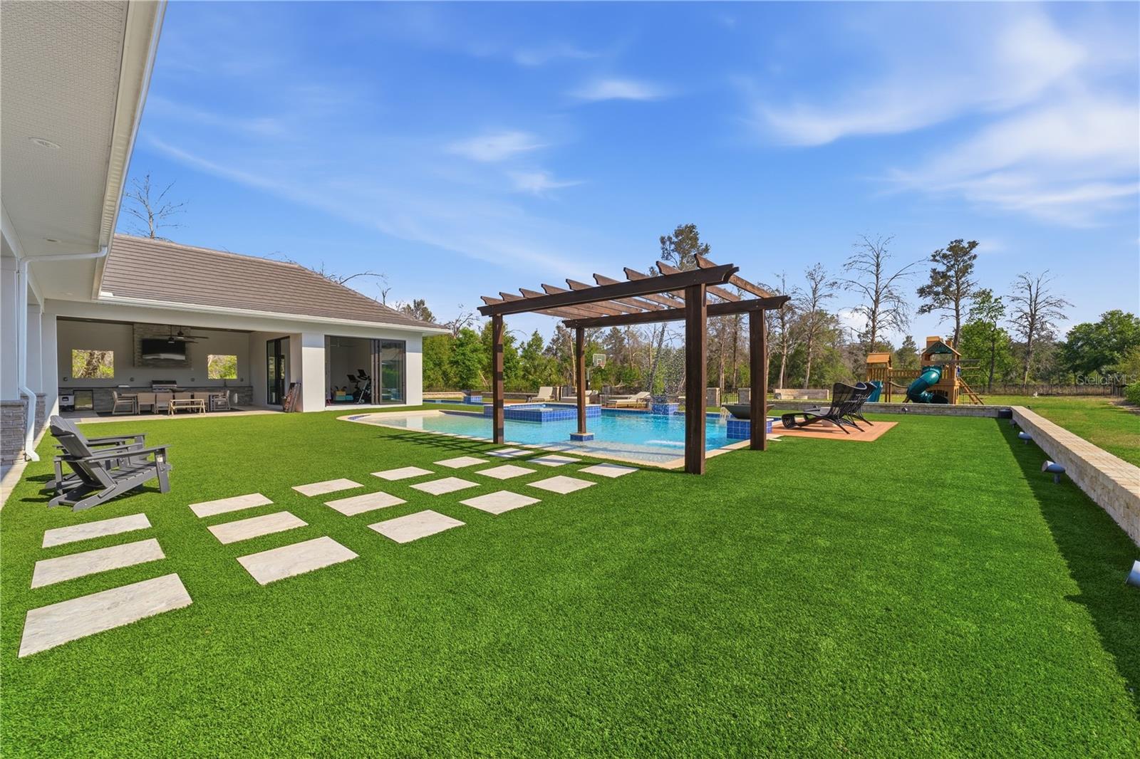 Image 49 of 57 For 16804 Vinci Way