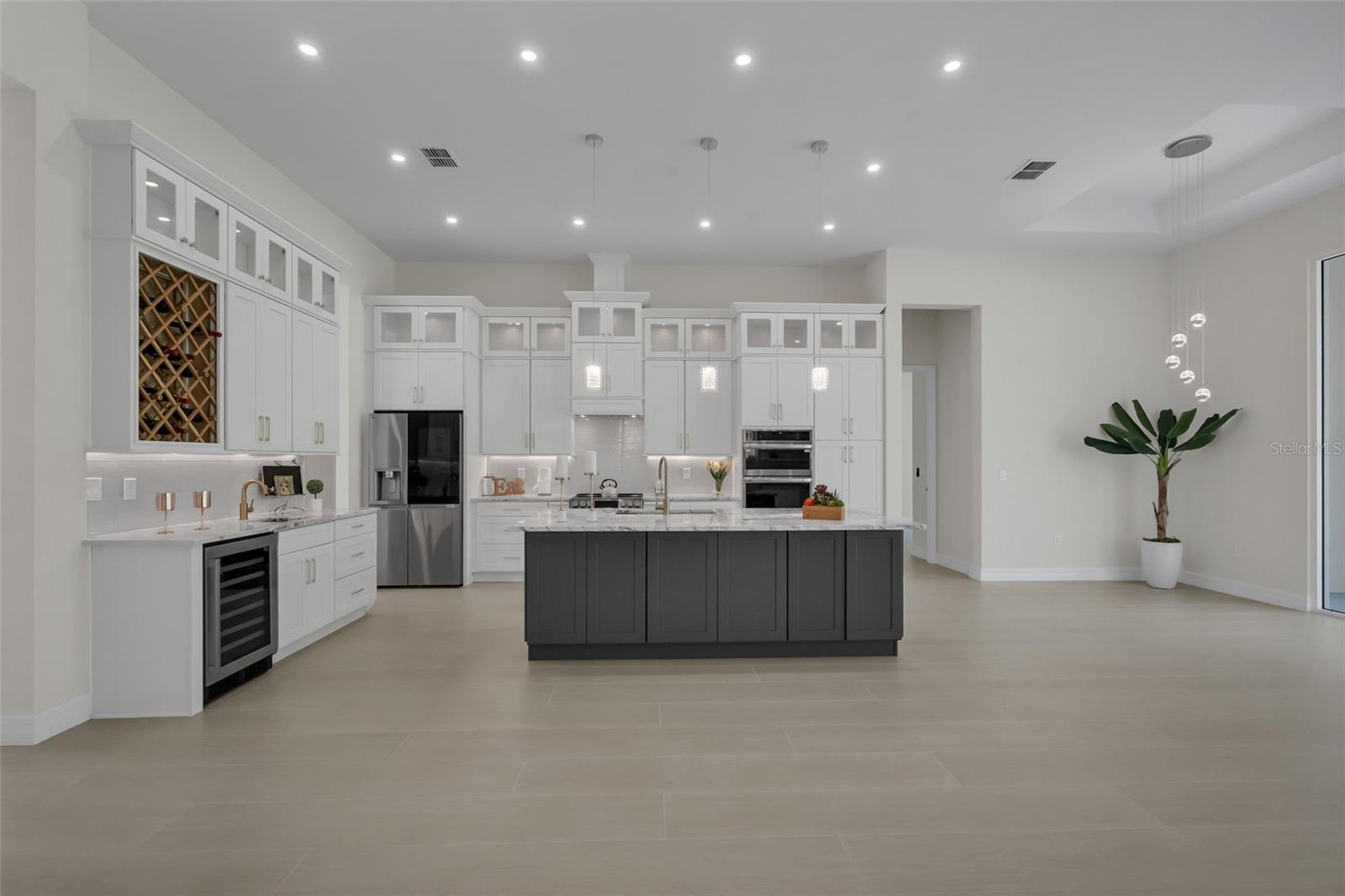 Image 24 of 64 For 200 Goodman Road