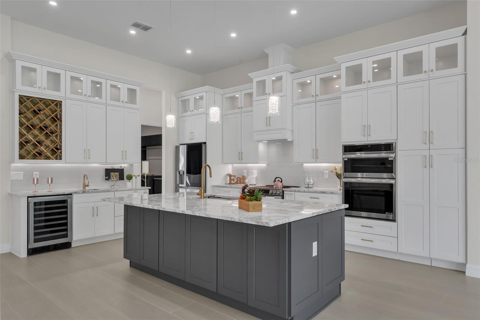 Image 27 of 64 For 200 Goodman Road