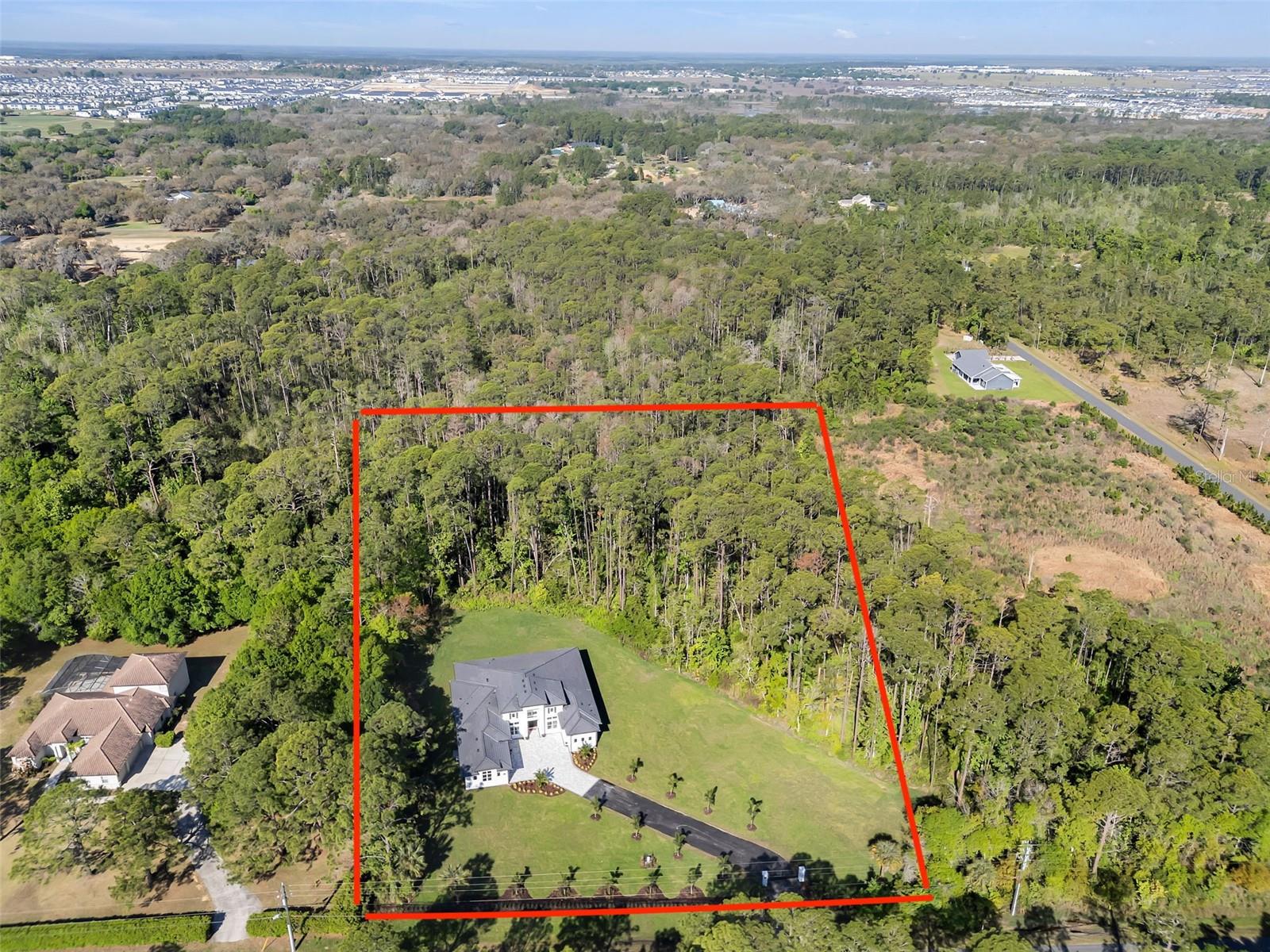 Image 3 of 64 For 200 Goodman Road