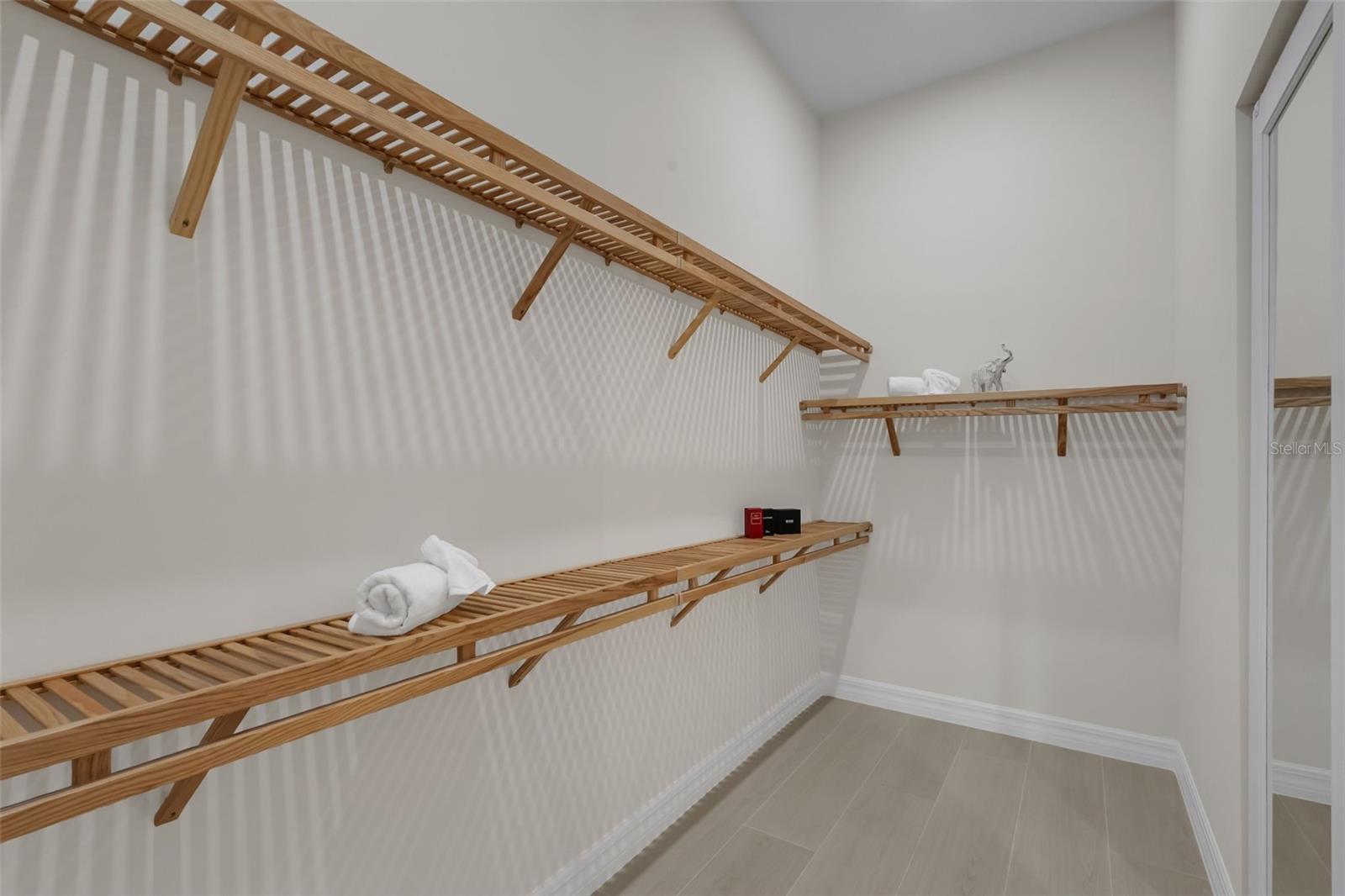 Image 42 of 64 For 200 Goodman Road