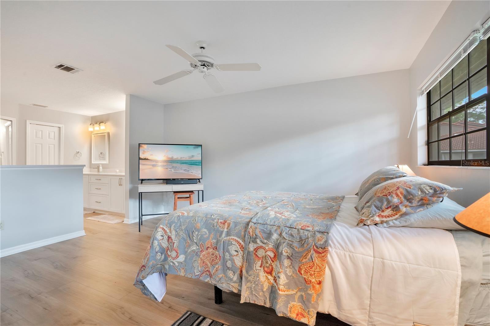 Image 17 of 52 For 8110 Sandpoint Boulevard