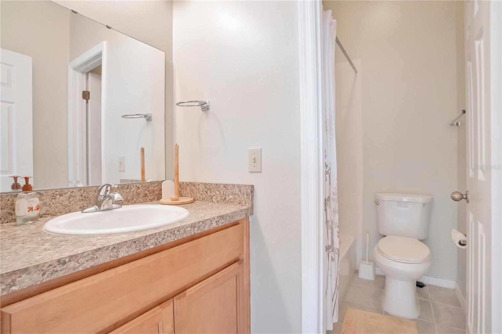 Image 25 of 52 For 8110 Sandpoint Boulevard