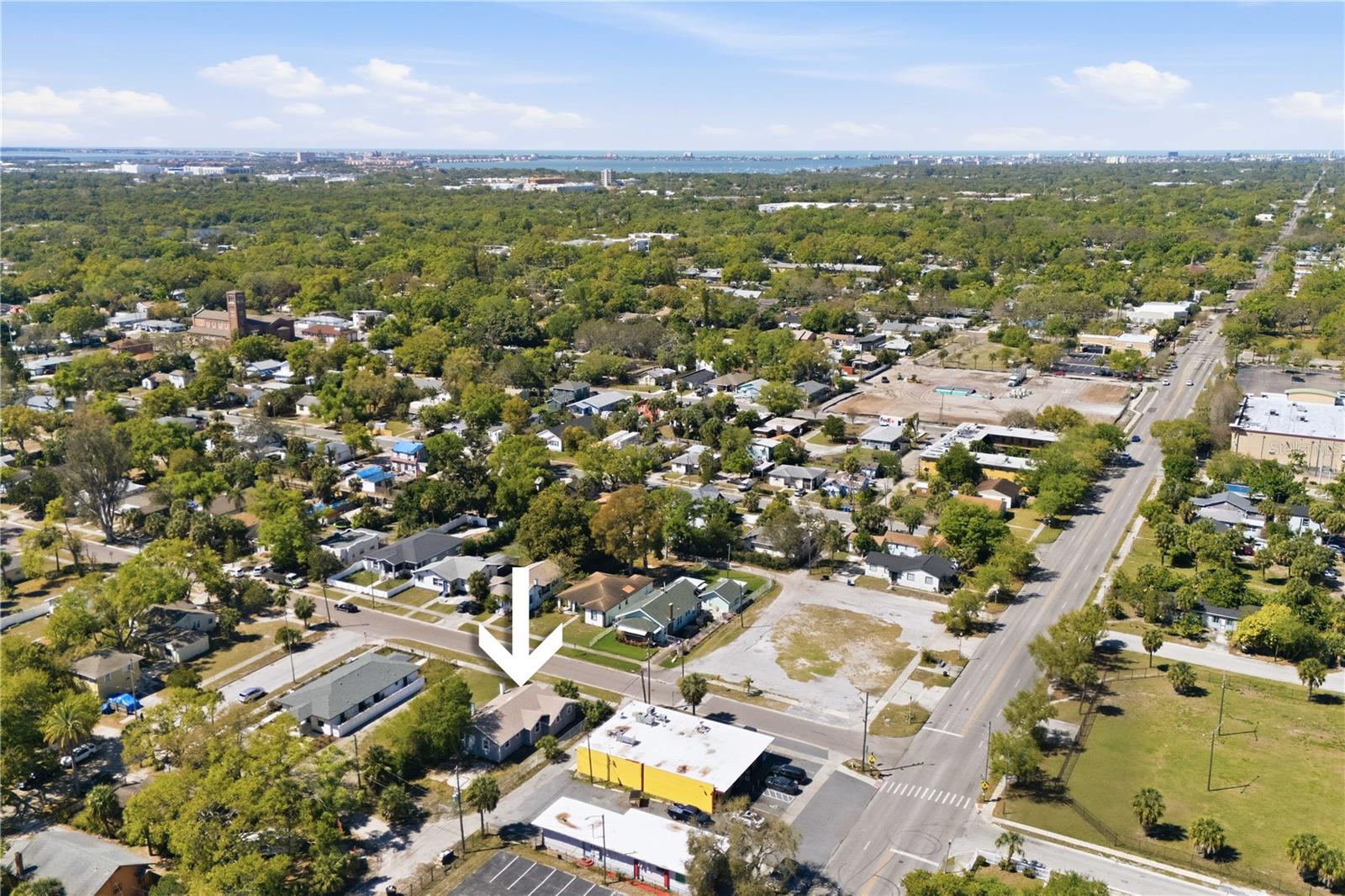 Image 29 of 32 For 1826 19th Street S