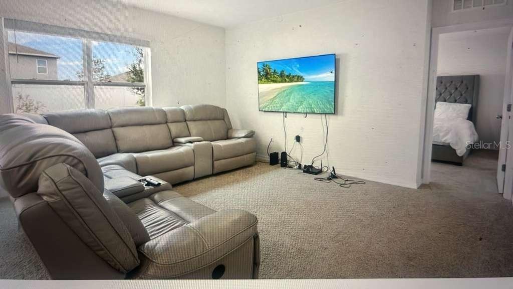 Image 16 of 31 For 1872 Rustic Falls Drive