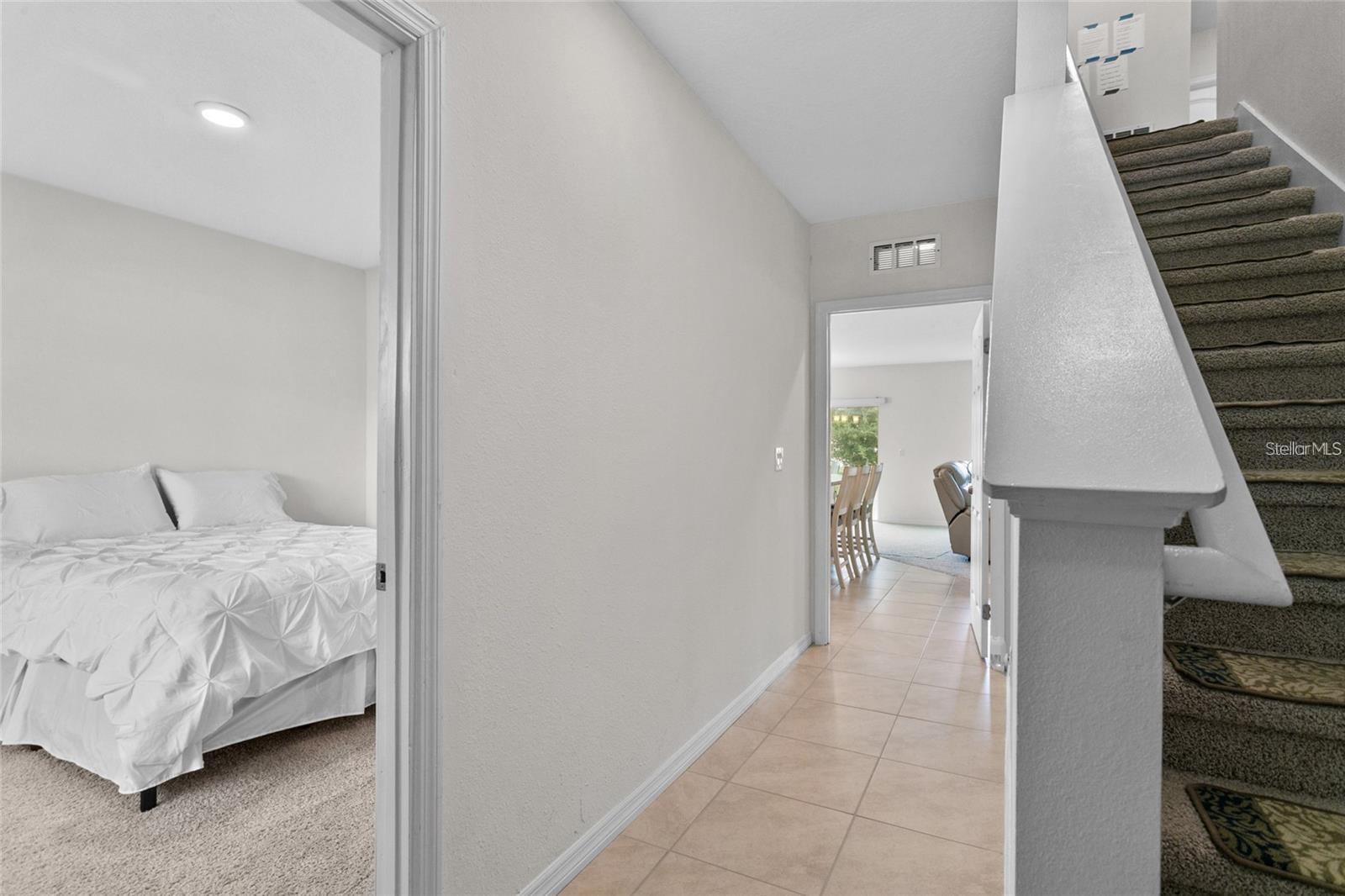 Image 9 of 31 For 1872 Rustic Falls Drive