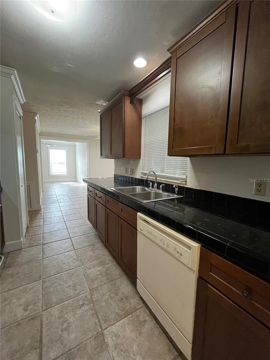 Image 10 of 29 For 3222 Hammersmith Road