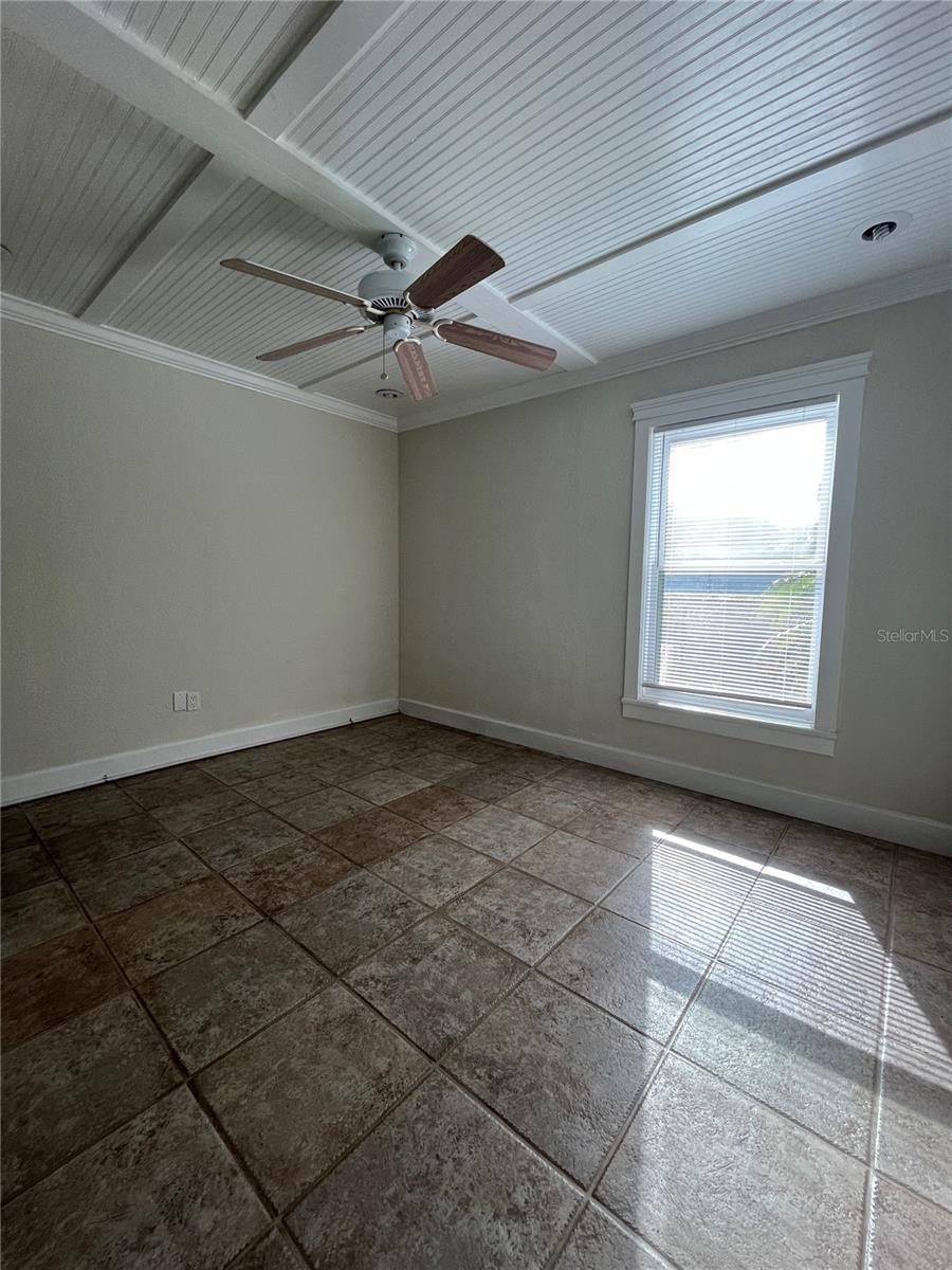 Image 12 of 29 For 3222 Hammersmith Road