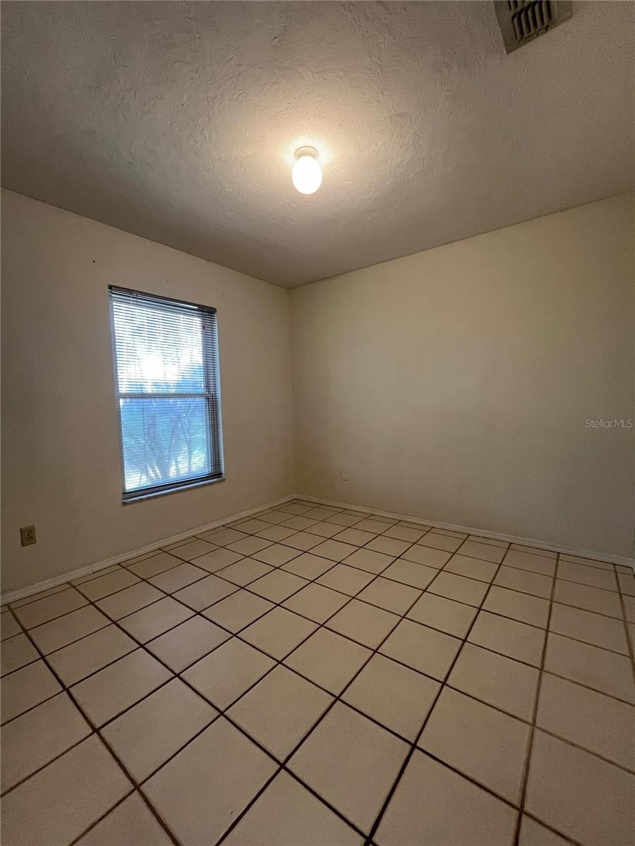 Image 24 of 29 For 3222 Hammersmith Road