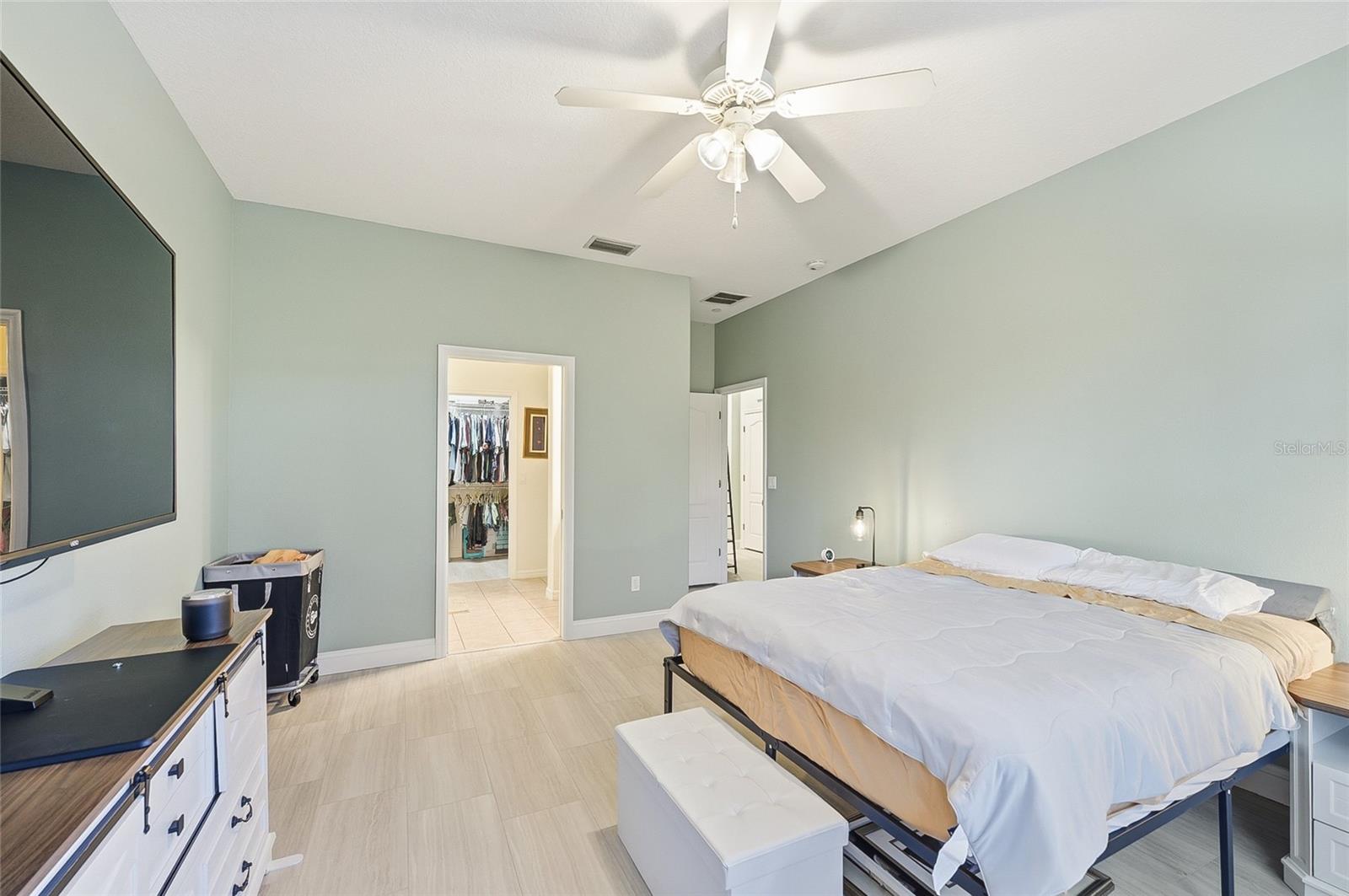 Image 16 of 32 For 292 Nautica Mile Drive