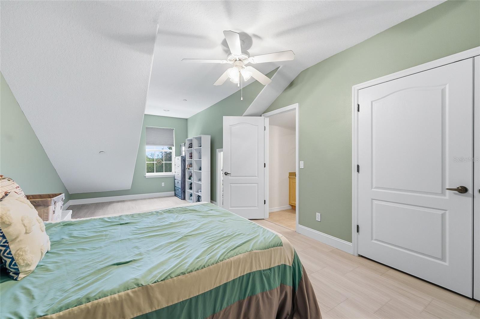 Image 21 of 32 For 292 Nautica Mile Drive