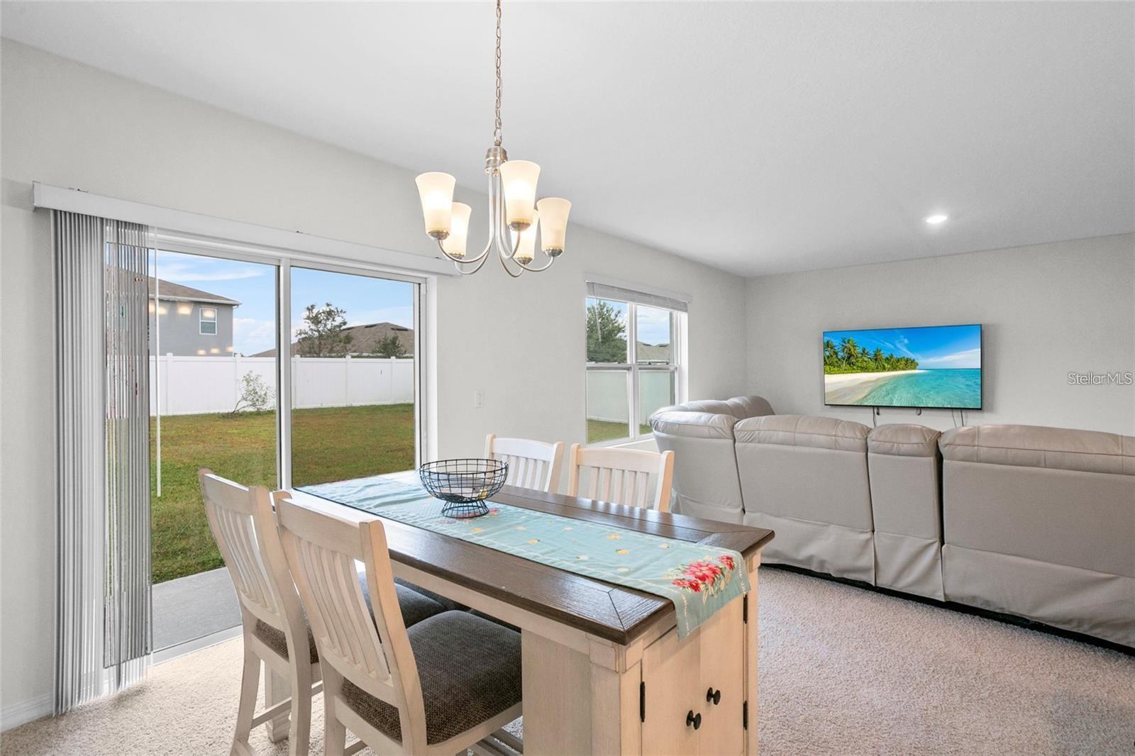 Image 13 of 28 For 1872 Rustic Falls Drive