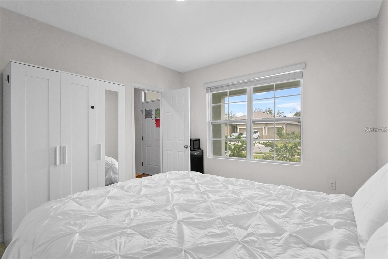 Image 18 of 28 For 1872 Rustic Falls Drive