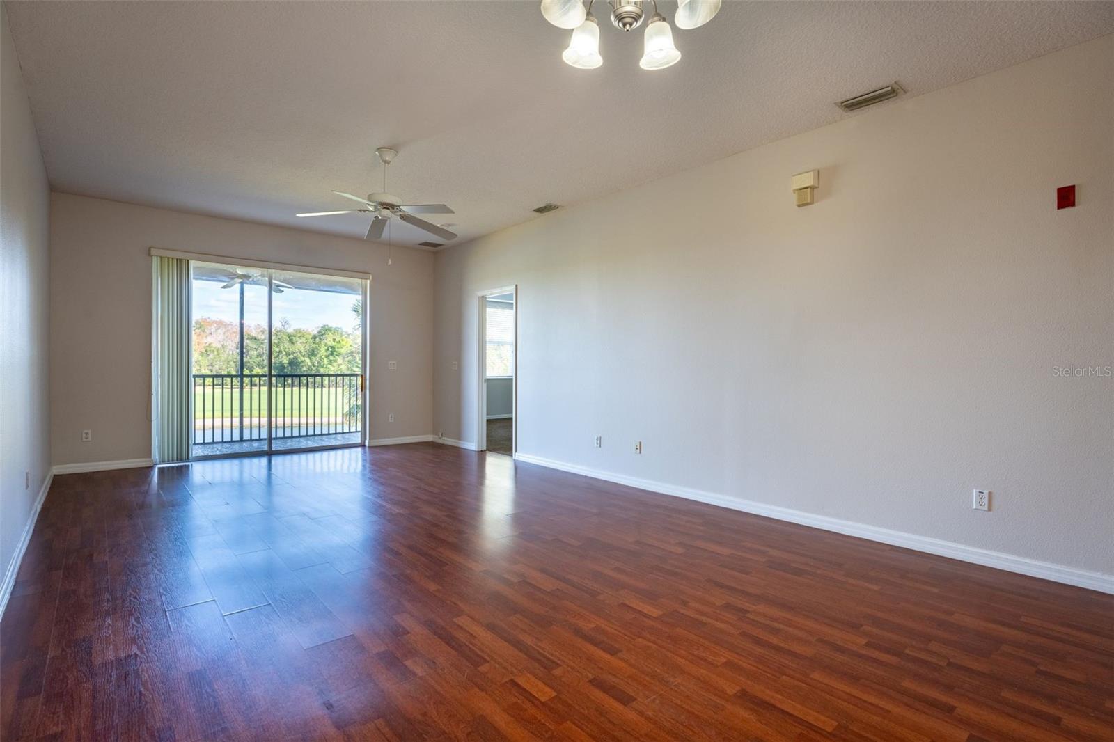 Image 3 of 21 For 9435 Myrtle Creek Lane 311