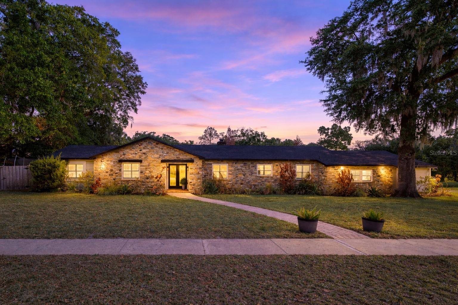 Image 2 of 61 For 116 Windmill Way