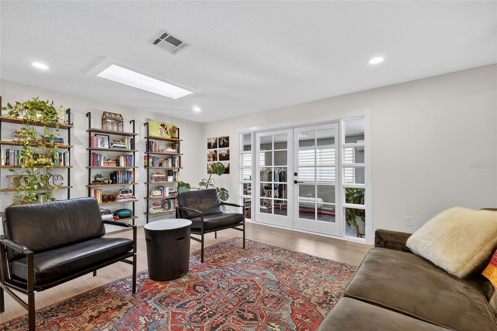 Image 24 of 61 For 116 Windmill Way