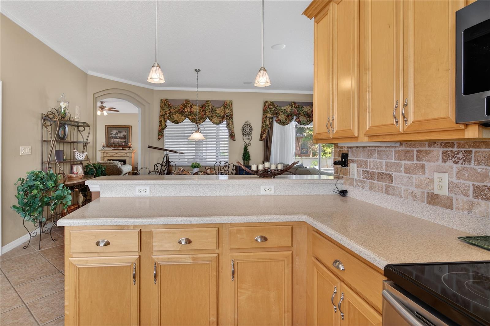 Image 14 of 62 For 5225 Chanticleer Drive