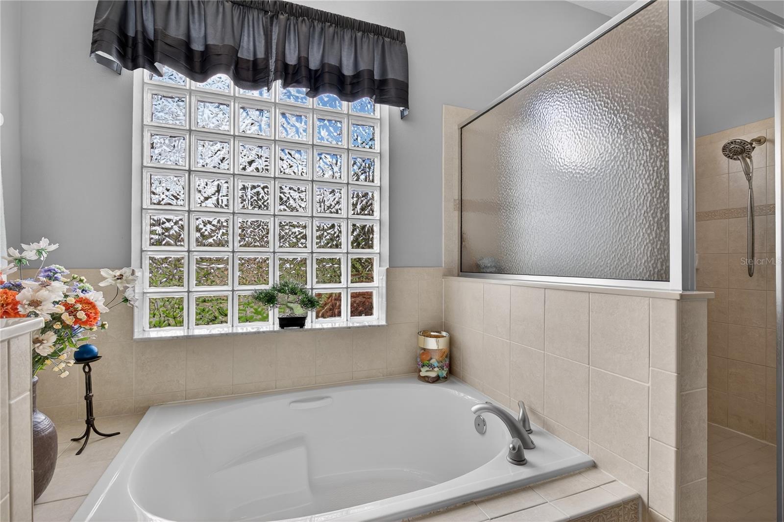 Image 24 of 62 For 5225 Chanticleer Drive