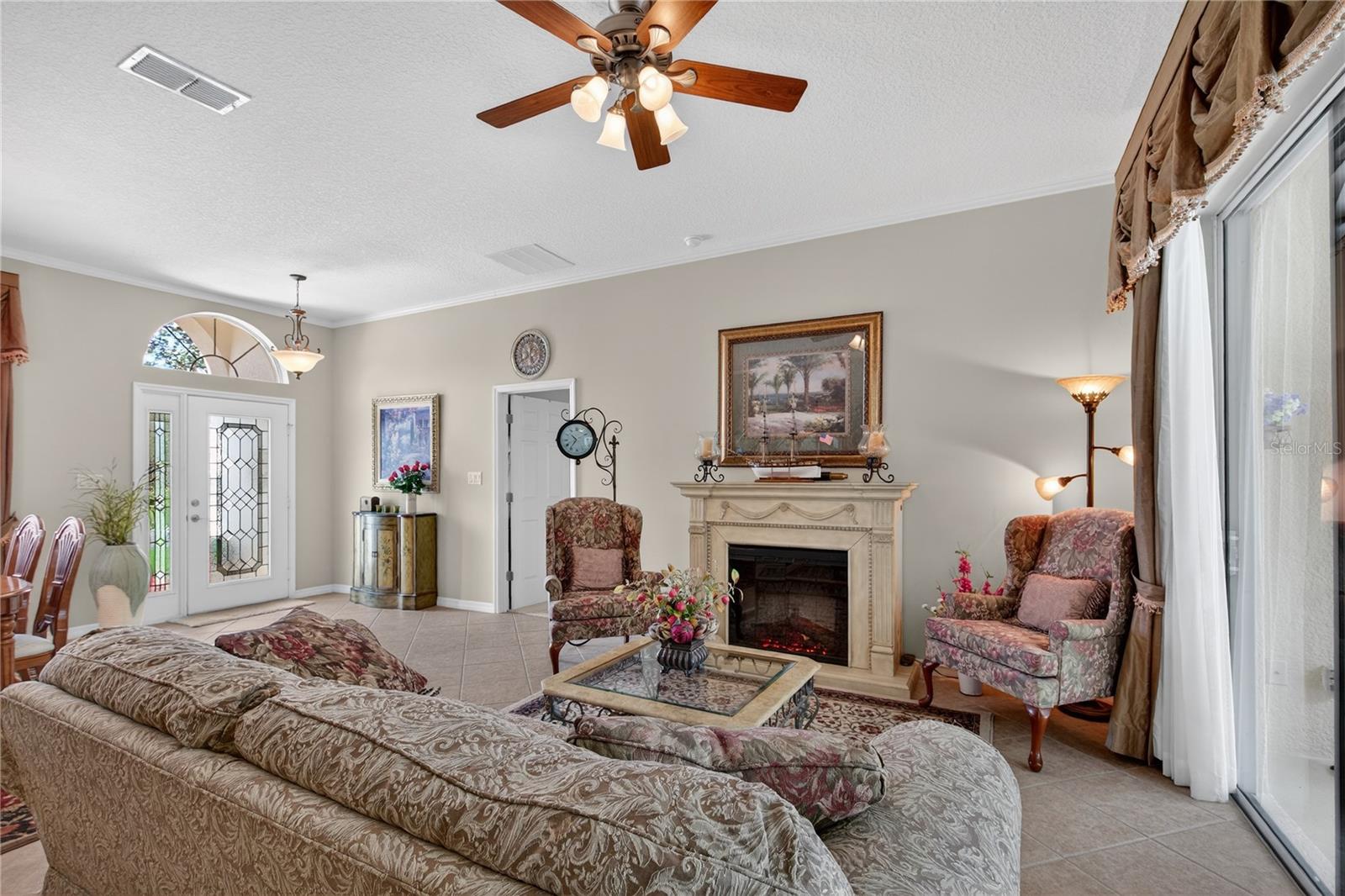 Image 6 of 62 For 5225 Chanticleer Drive