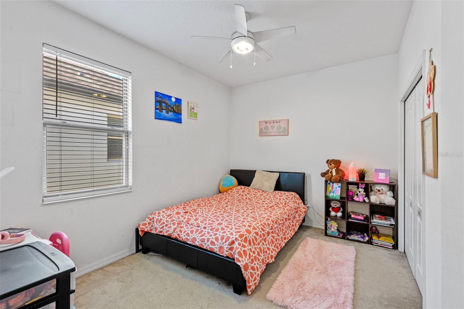 Image 13 of 32 For 985 Fallcreek Point