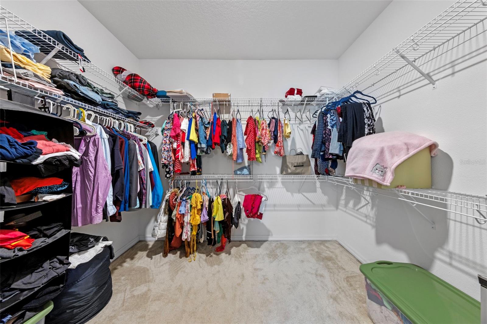 Image 26 of 32 For 985 Fallcreek Point