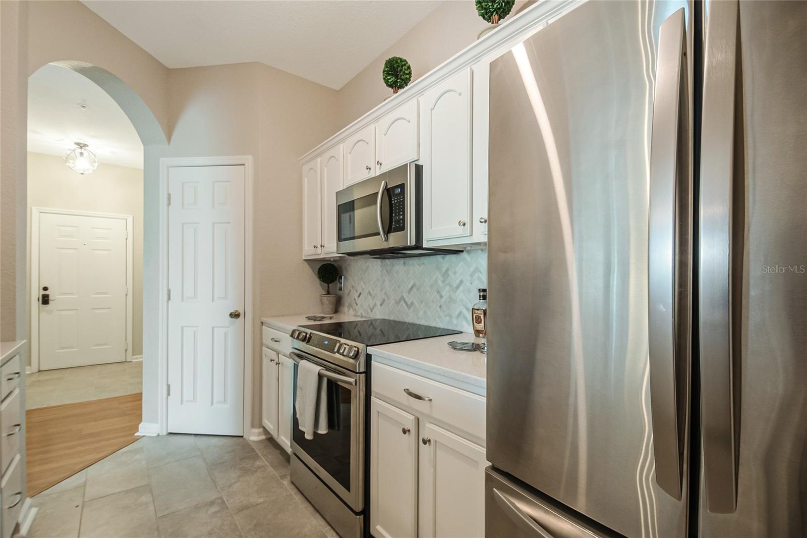 Image 11 of 43 For 2817 Almaton Loop 301