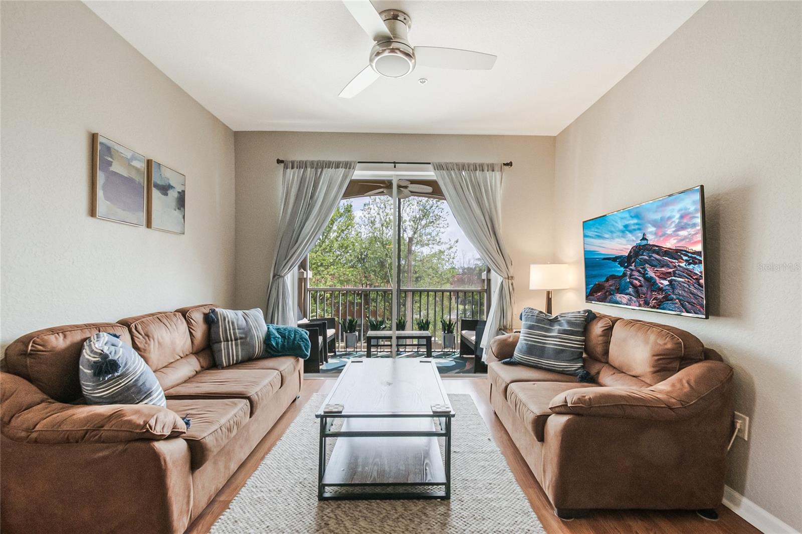 Image 16 of 43 For 2817 Almaton Loop 301