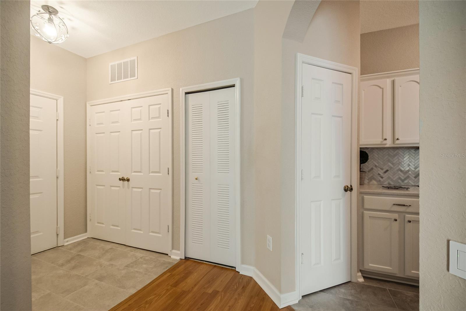 Image 8 of 43 For 2817 Almaton Loop 301