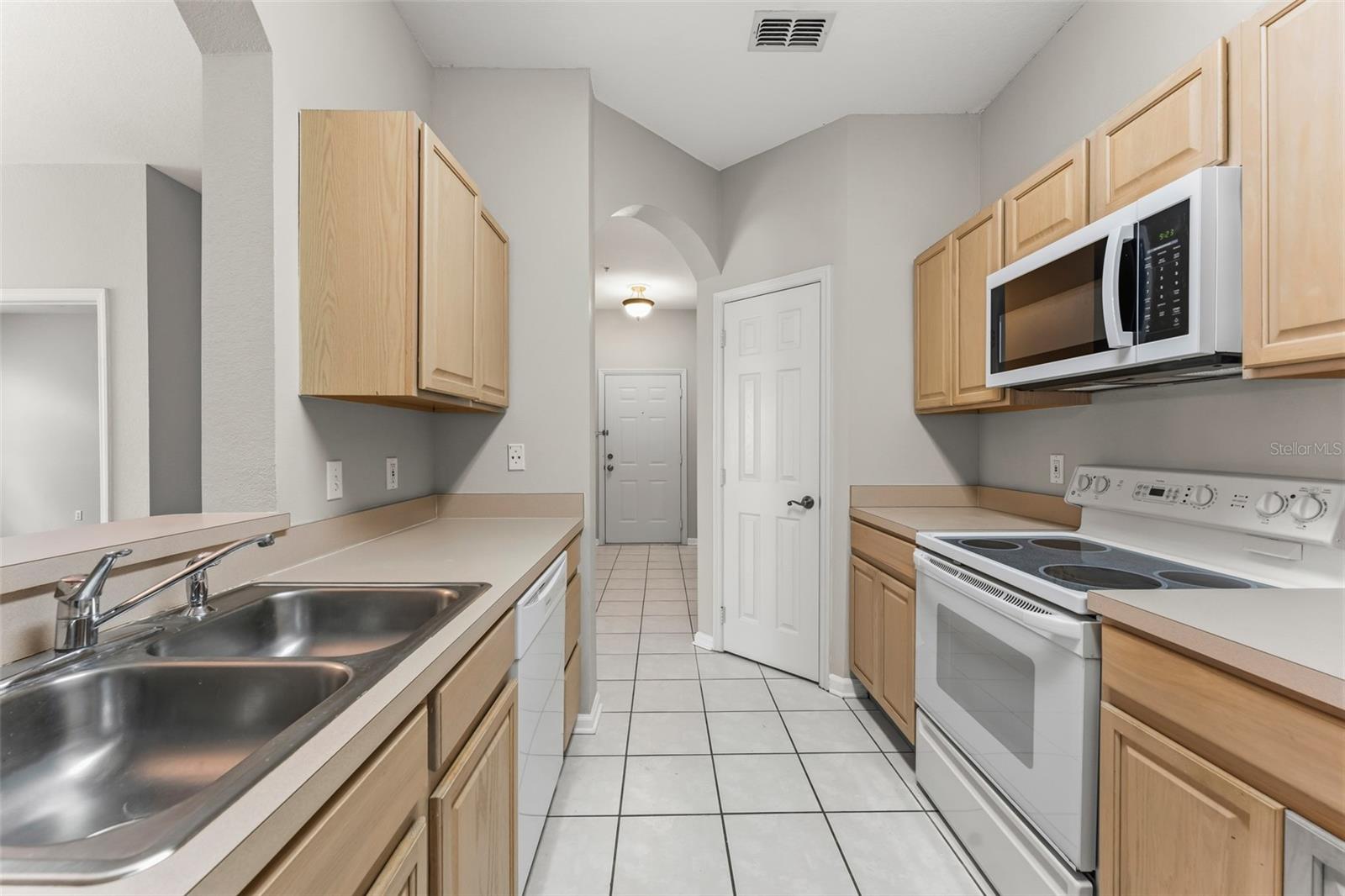 Image 13 of 43 For 1224 Hiawassee Road 636