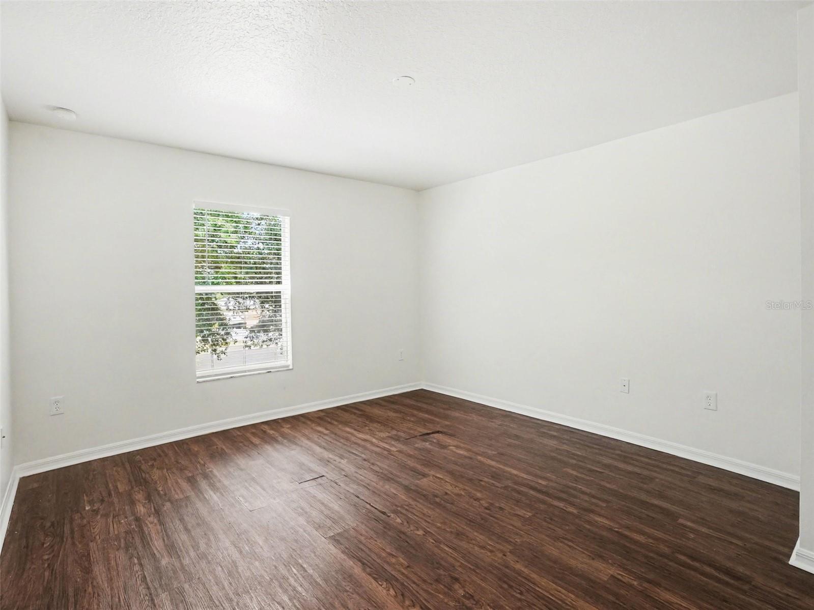 Image 15 of 27 For 1736 Dunn Cove Drive