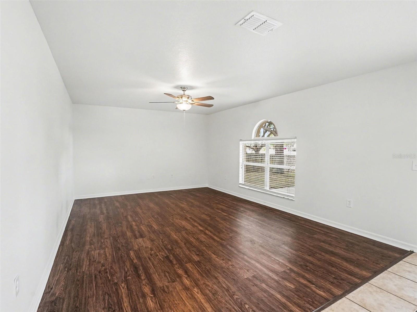 Image 7 of 27 For 1736 Dunn Cove Drive