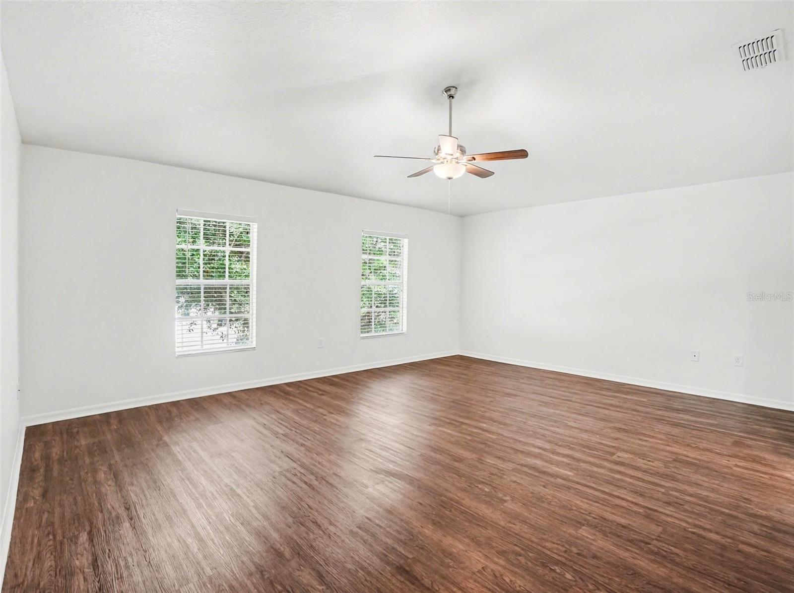 Image 8 of 27 For 1736 Dunn Cove Drive