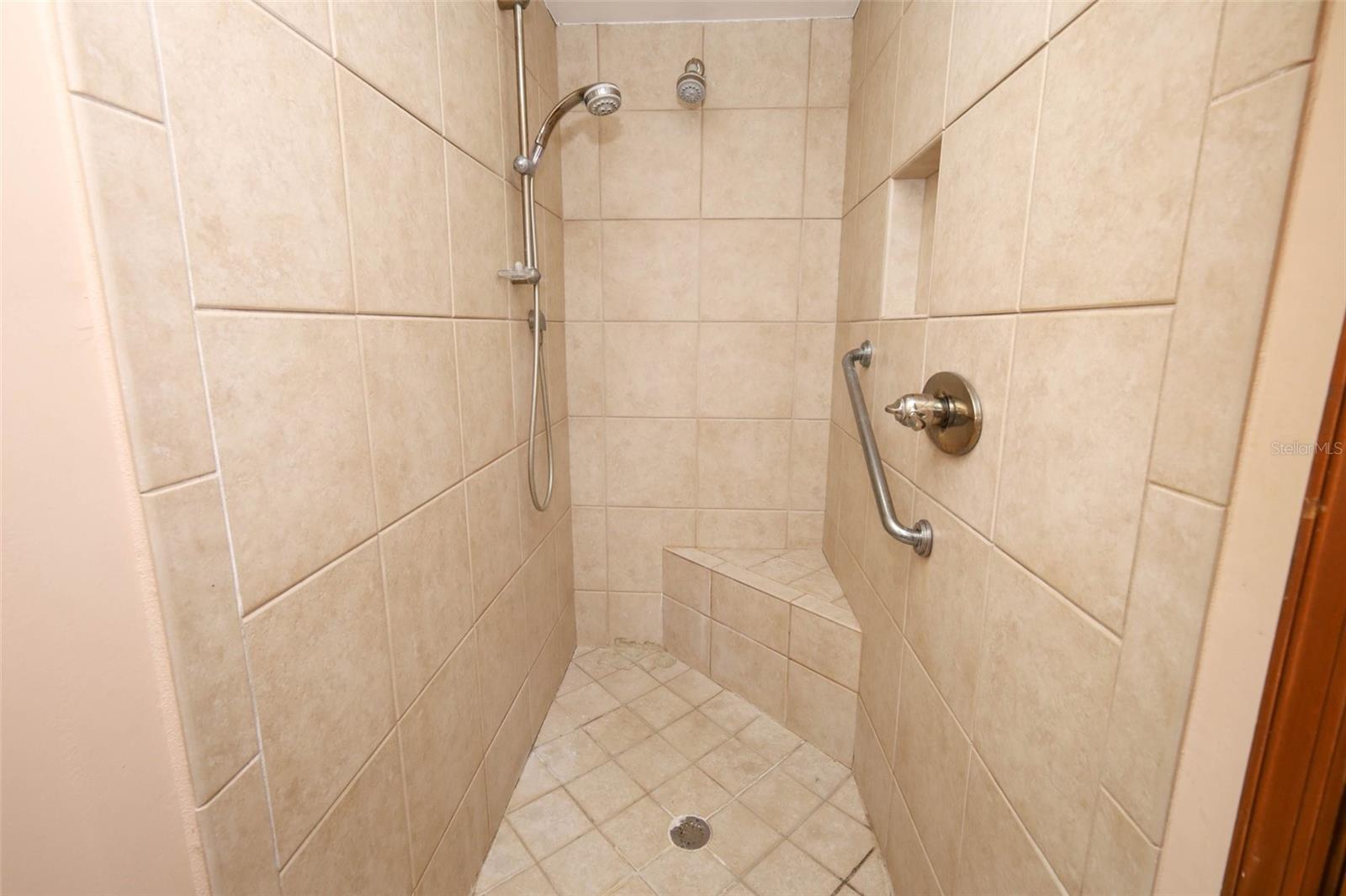 Image 12 of 27 For 4057 Winderlakes Drive