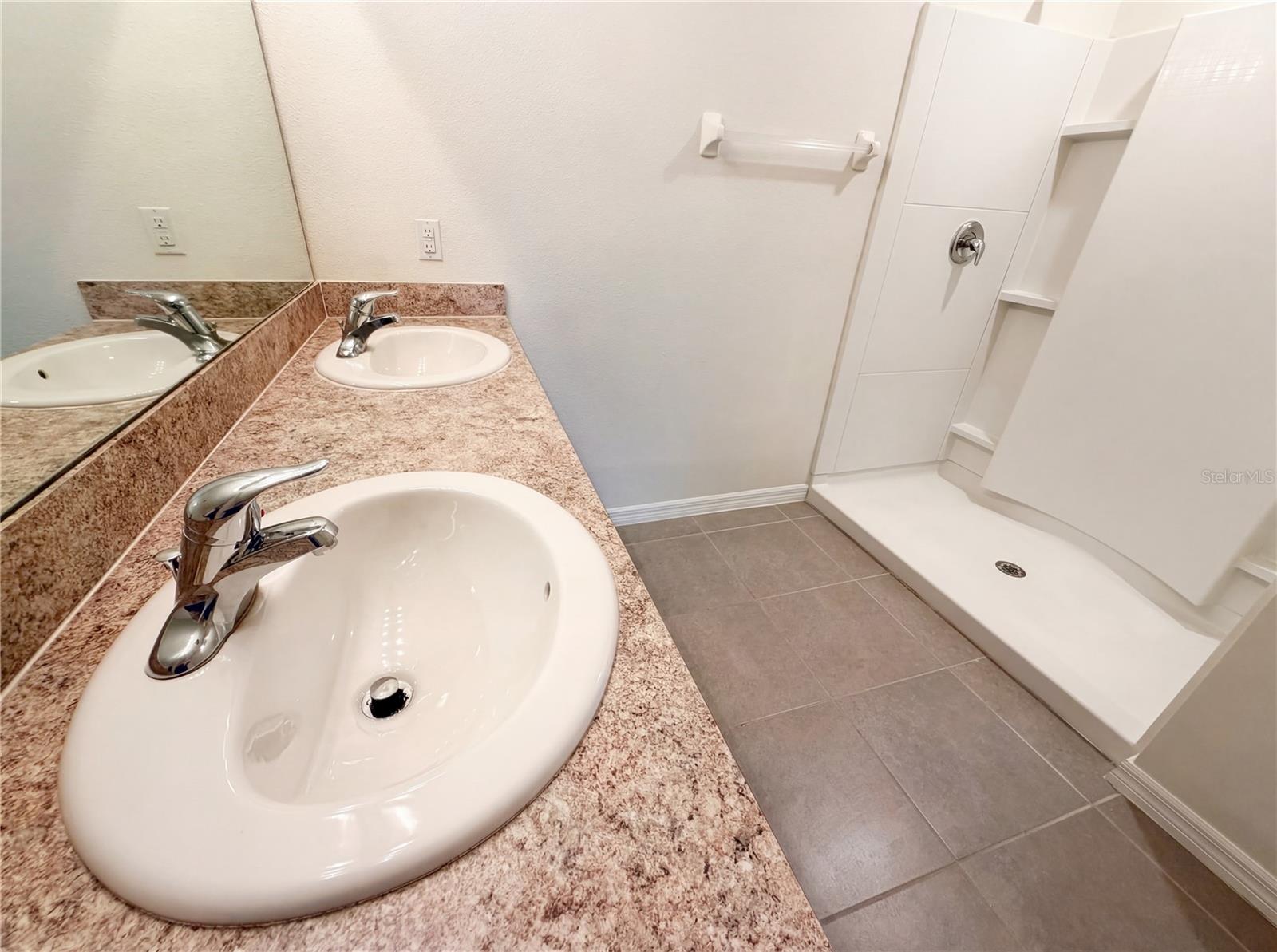 Image 23 of 27 For 11835 Myrtle Rock Drive