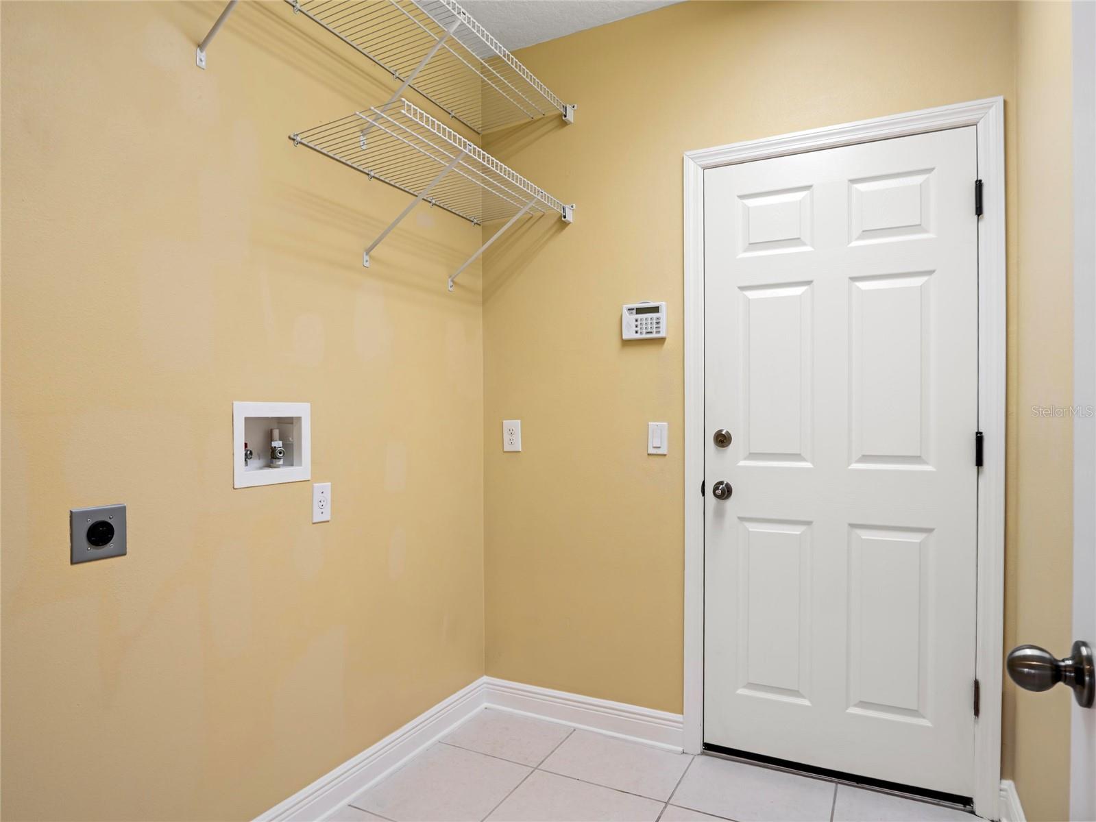 Image 15 of 35 For 375 Brentwood Club Cove