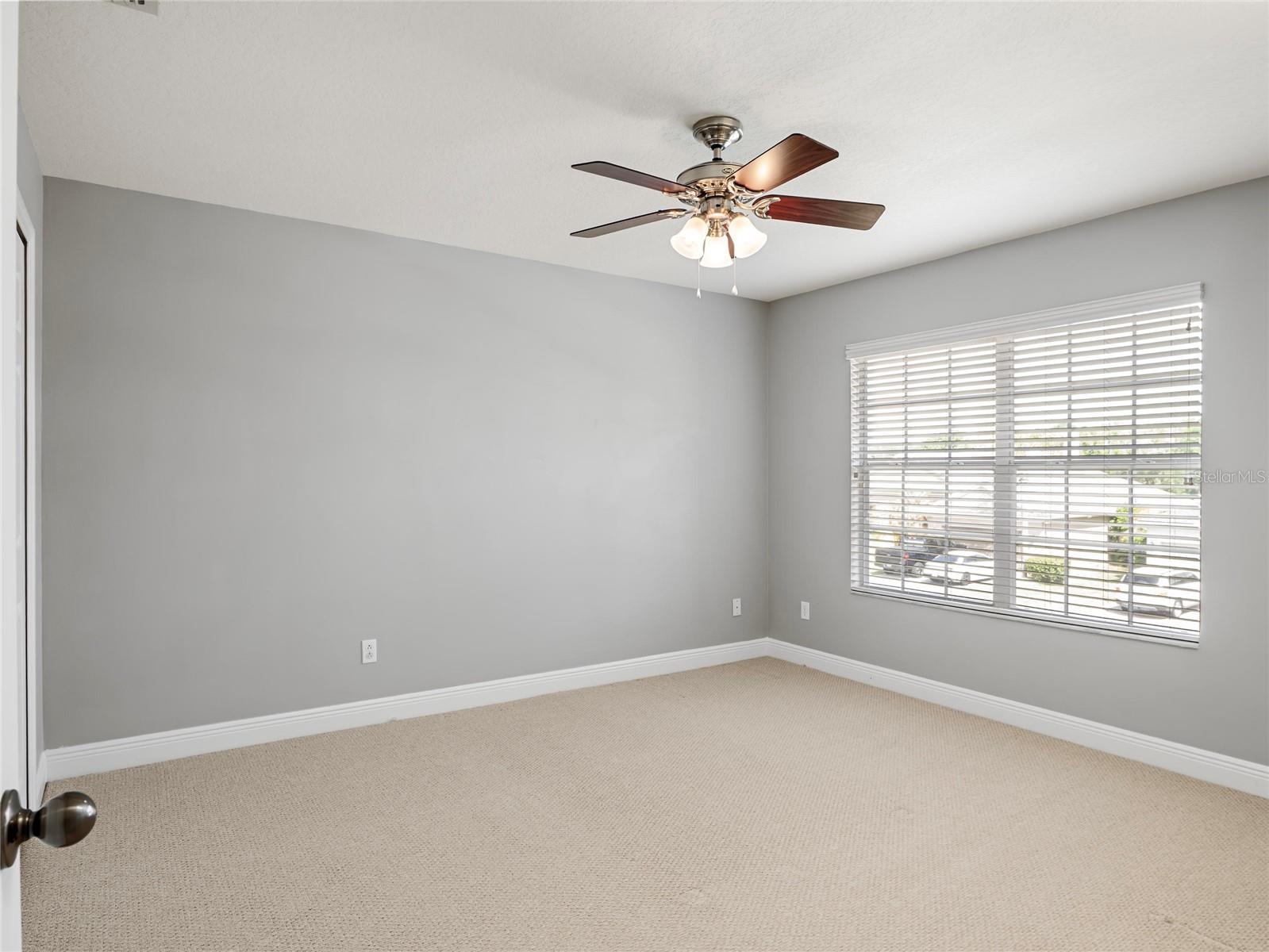 Image 26 of 35 For 375 Brentwood Club Cove