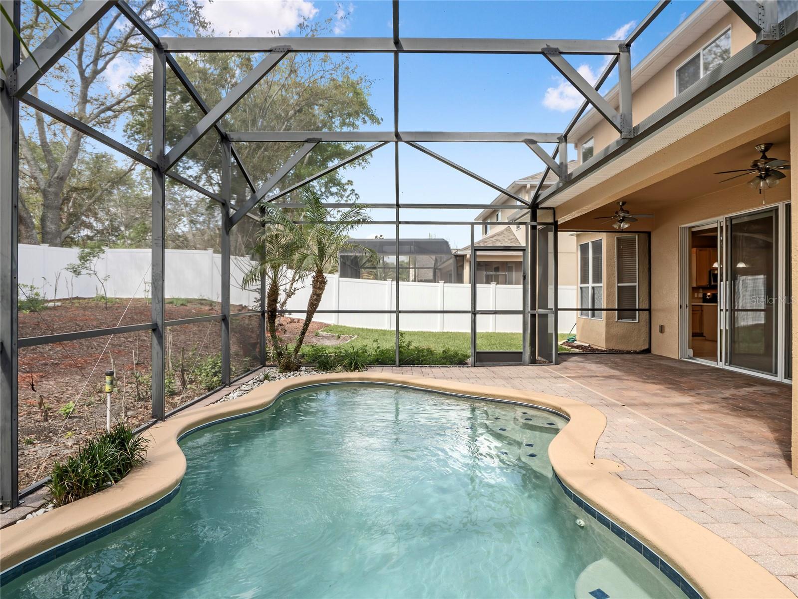 Image 30 of 35 For 375 Brentwood Club Cove