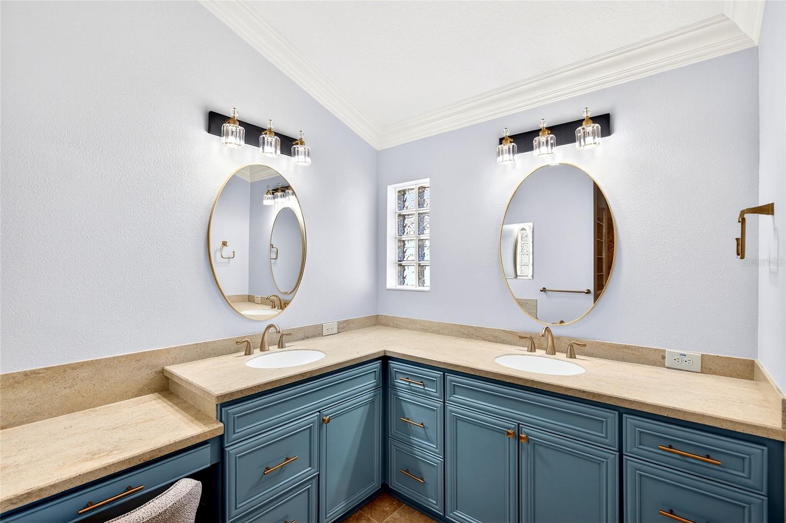 Image 49 of 60 For 2912 Asher Path