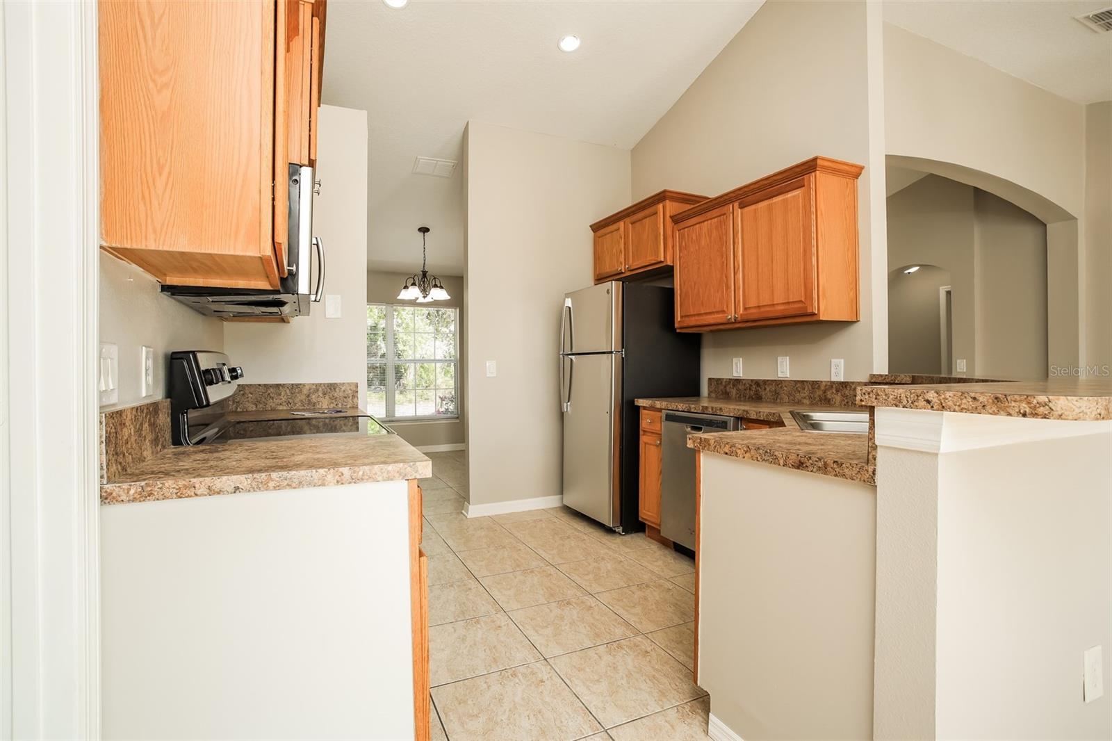 Image 6 of 16 For 919 Cumbran Lane